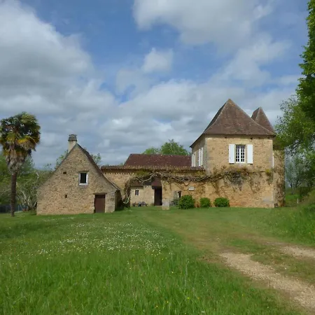 Demeure Du Xviiieme Siecle - Vallee Vezere 펜션 *