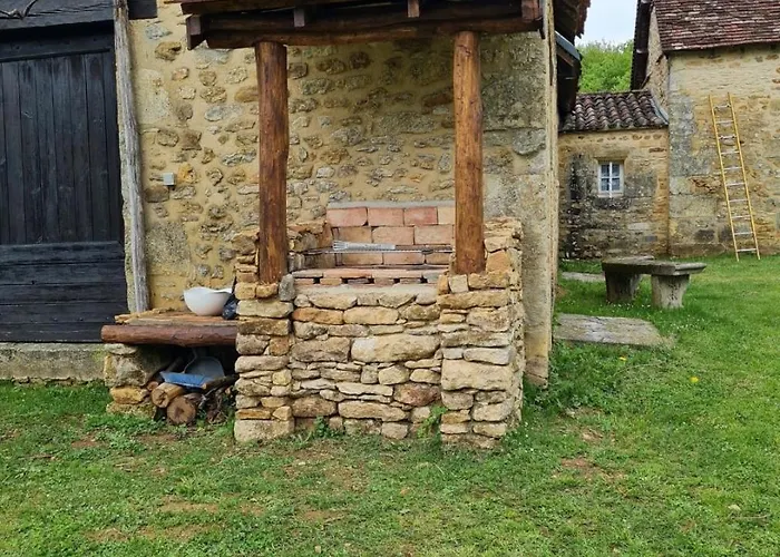 Demeure Du Xviiieme Siecle - Vallee Vezere *