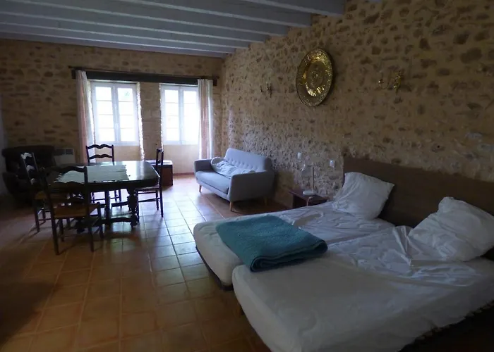 Demeure Du Xviiieme Siecle - Vallee Vezere *