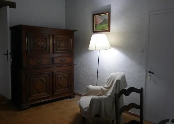 Demeure Du Xviiieme Siecle - Vallee Vezere ル・ビュグ